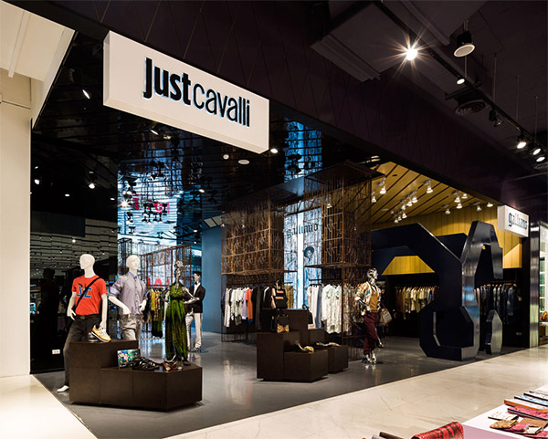 Retail Store Interior Design 2