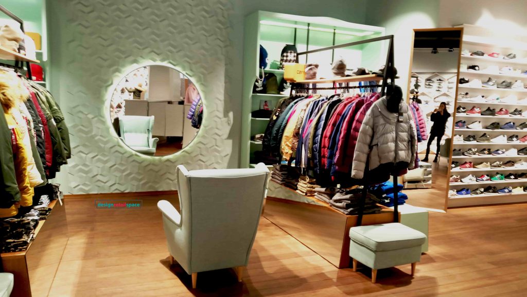 Retail Store Interior Design 6