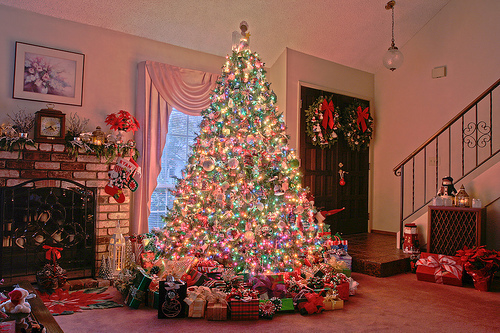 Christmas Tree Decoration Ideas 40385 Christmas Tree Full Of Gifts