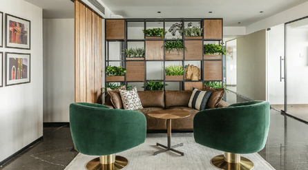 Create Happy & Healthy Environment with Office Plants 4